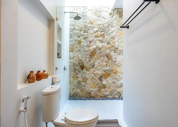 Orman Evi Desaulu - Private Escape With Sunlit Pool In *